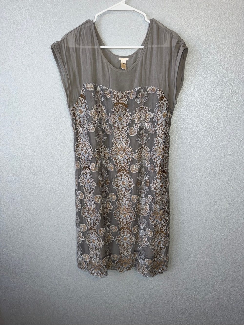 Sundance Women’s Gray Lace Overlay Sheath Dress